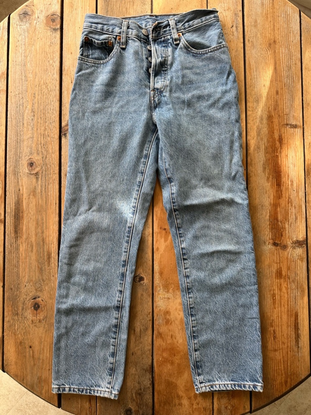 Levis 501 Straight Jeans
